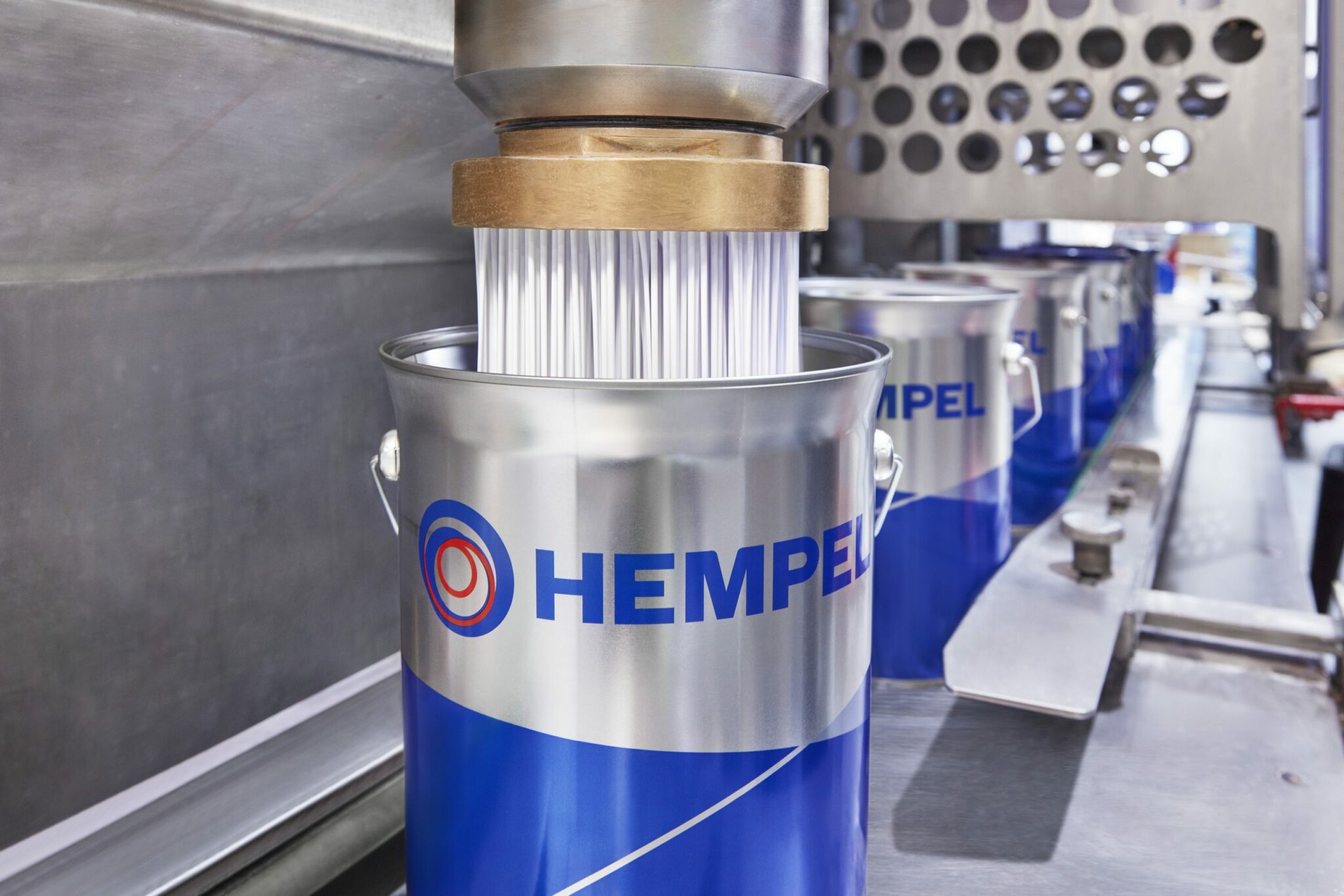 Hempel Hempatex HIBuild 46410 Topcoat 5L and 20L International